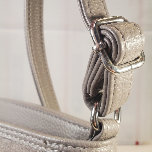 Time and Tru Gray Crossbody Bucket Bag - Picture 9 of 15